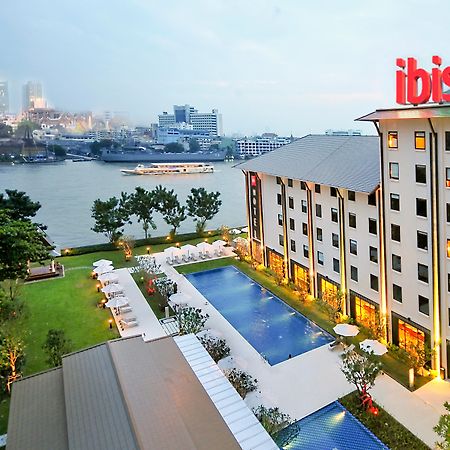 Ibis Bangkok Riverside Екстер'єр фото